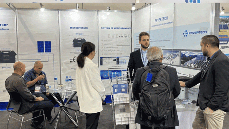 1697165388187546.gif 04.gif